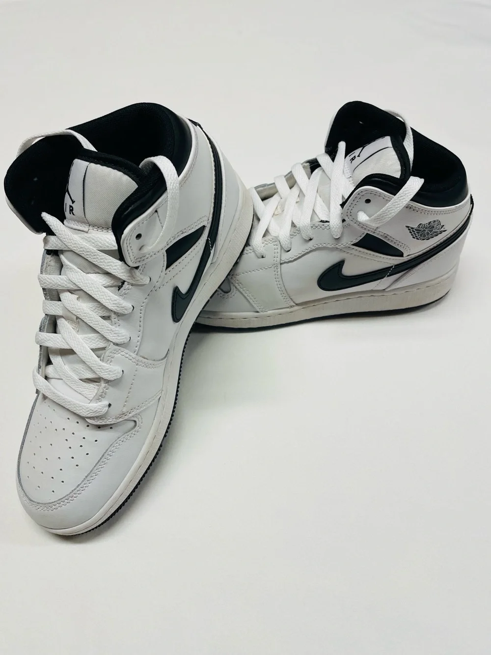 Nike Youth Air Jordan Sneakers